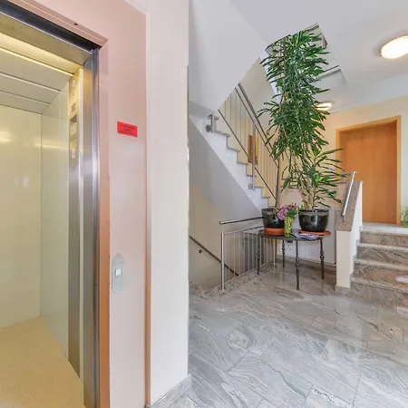 Peterhof Hotel Dietenheim