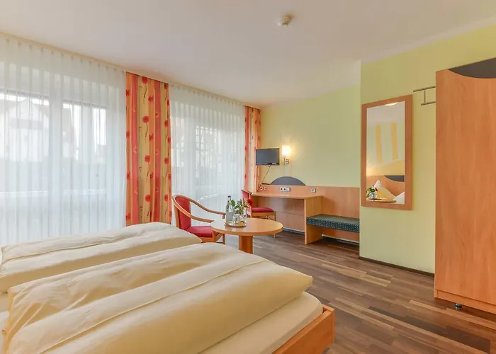 Peterhof 3* Dietenheim