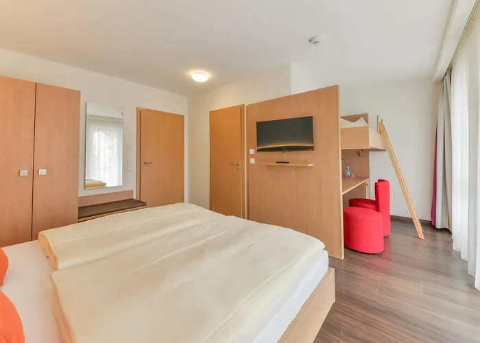 Peterhof Ξενοδοχείο 3*